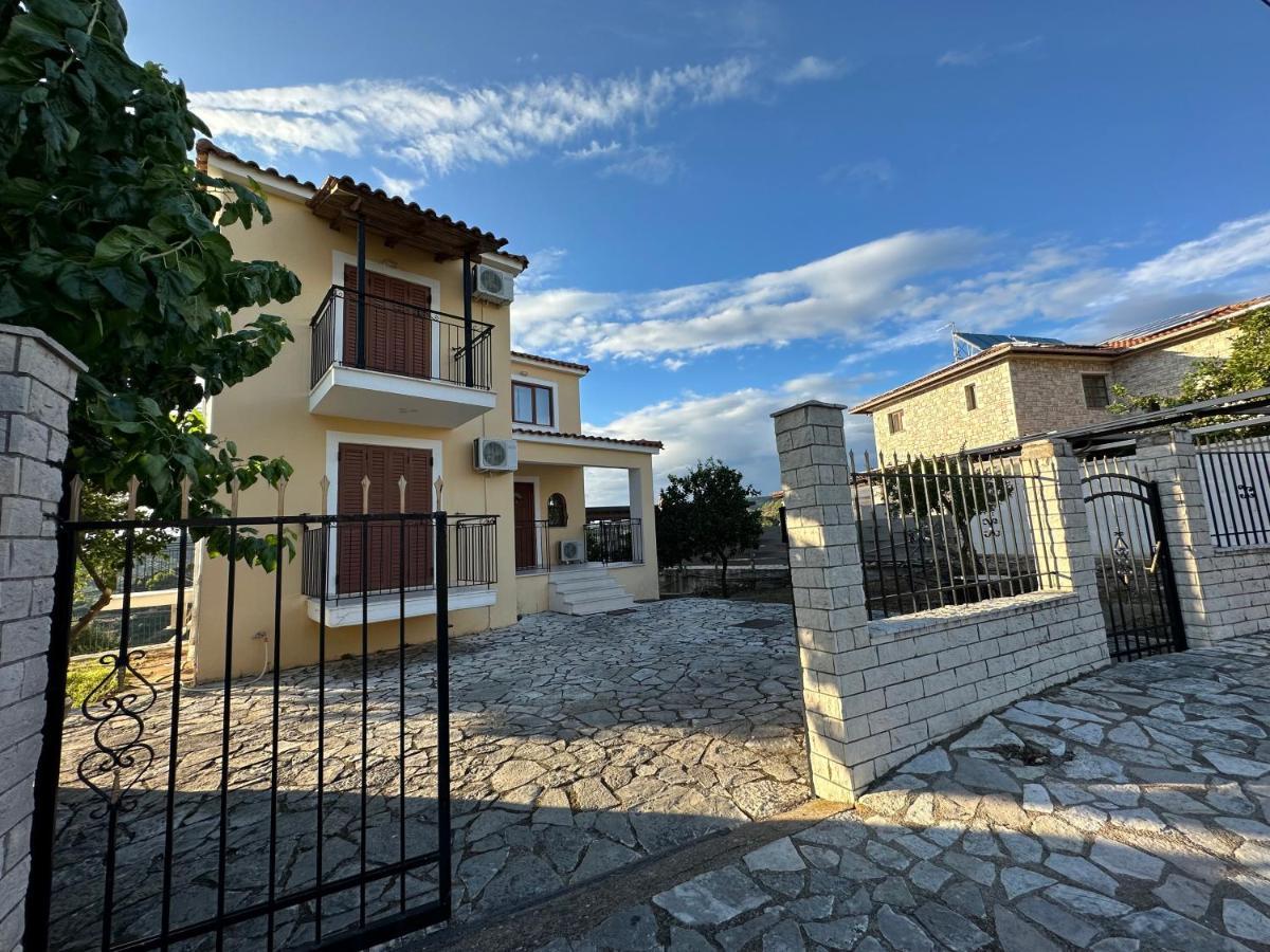 Bacchus Villa Archea Pissa Exterior photo