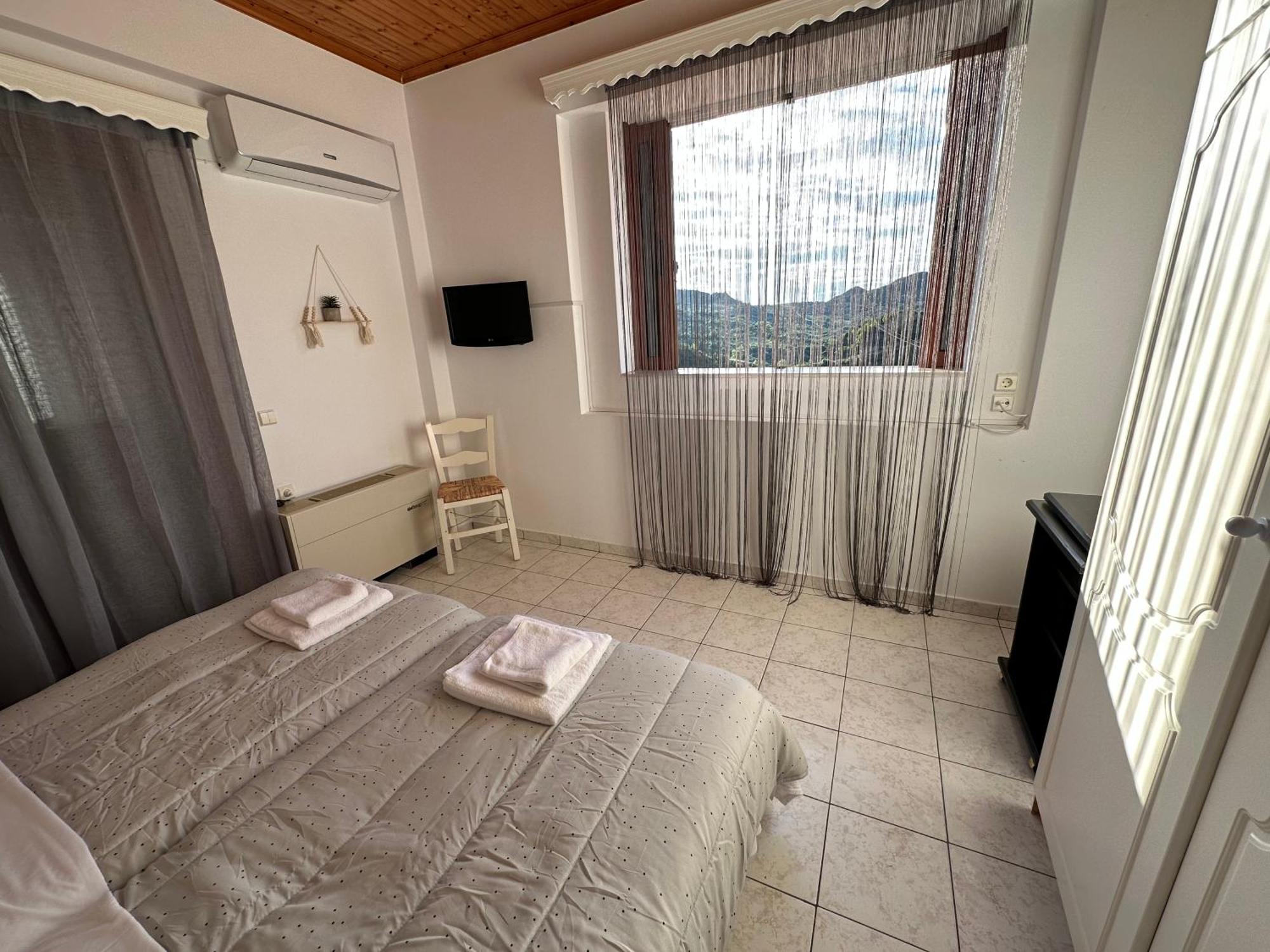 Bacchus Villa Archea Pissa Exterior photo